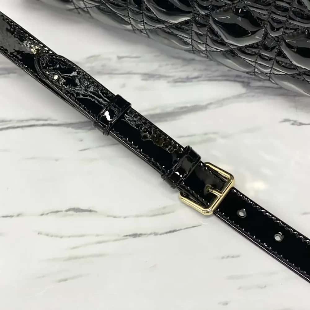 TÚI Dior nữ cỡ trung Lady màu đen da bê Cannage sáng bóng