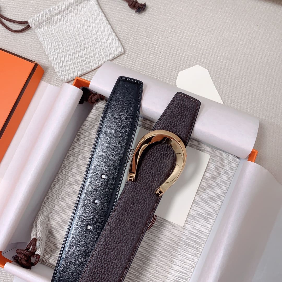 DÂY LƯNG HERMES Horseshoe Togo leather hai mặt khóa vàng đen
