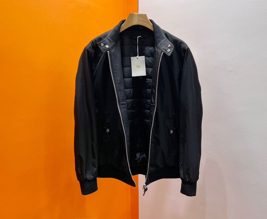 ÁO TOM FORD BLACK NYLON JACKET