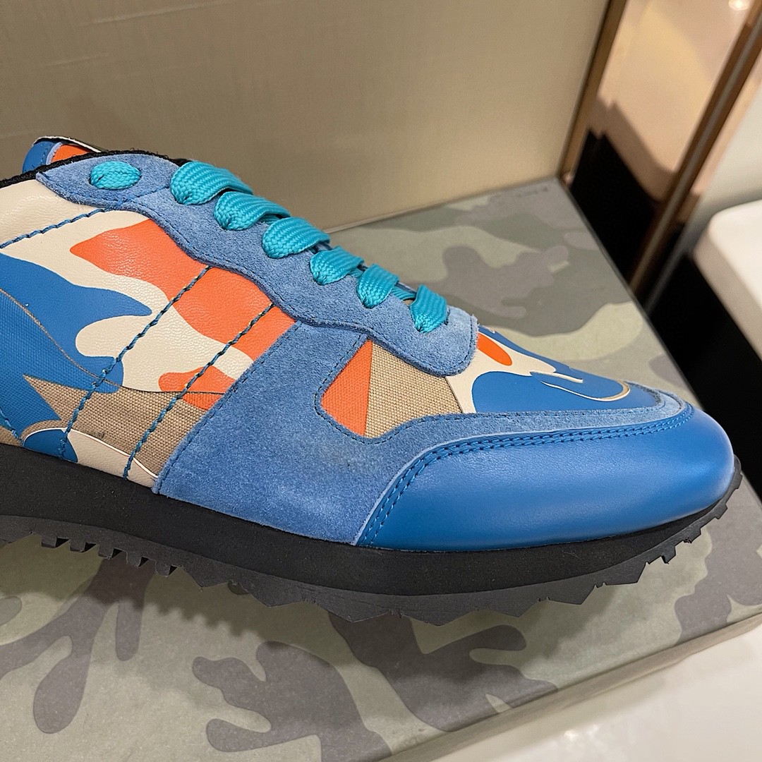 GIÀY VALENTINO STUDD LEATHER RUNNER SNEAKER SHOES AAA