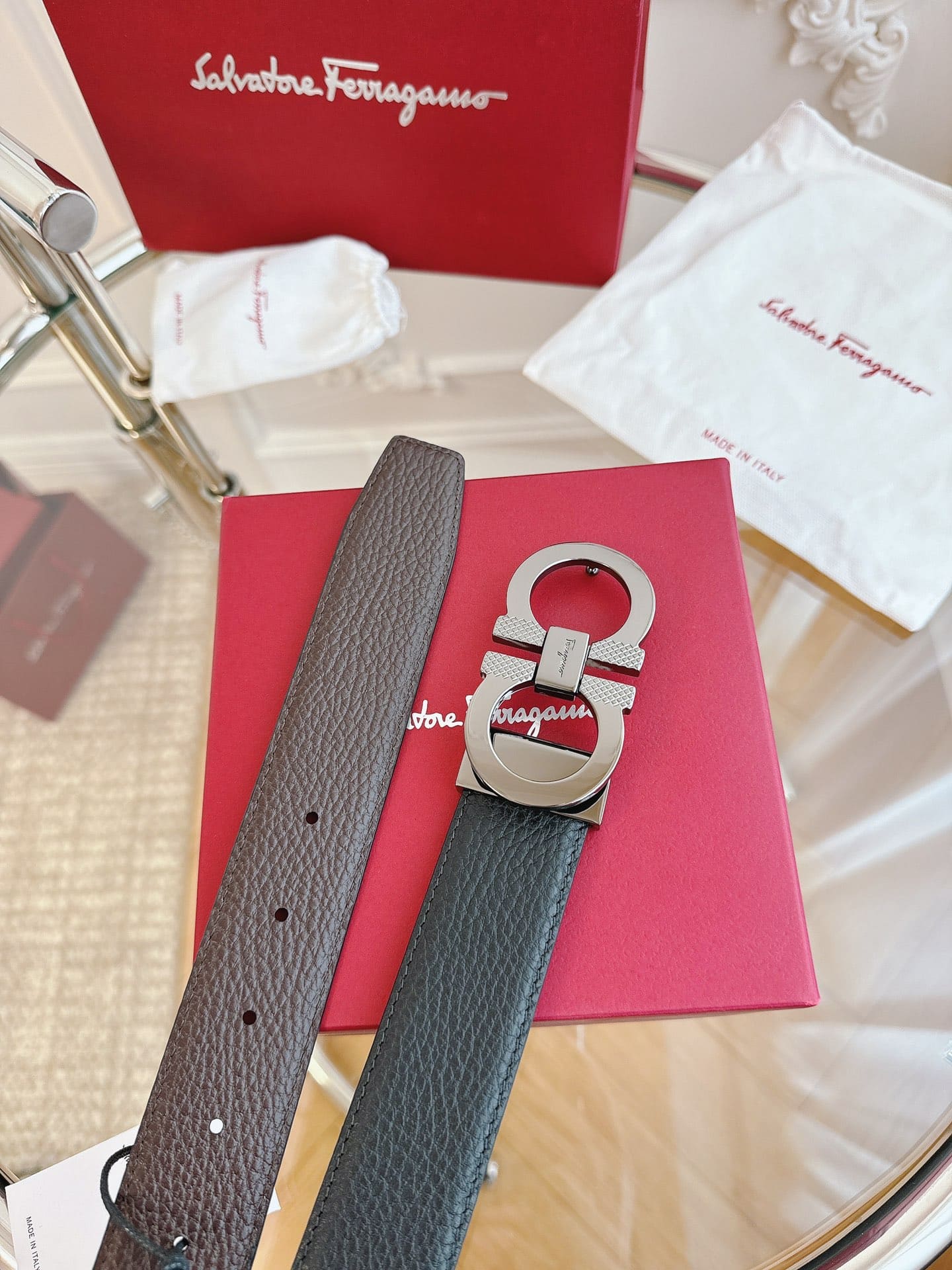 DÂY LƯNG Salvatore Ferragamo Adjustable Gancini Belt Khóa đen