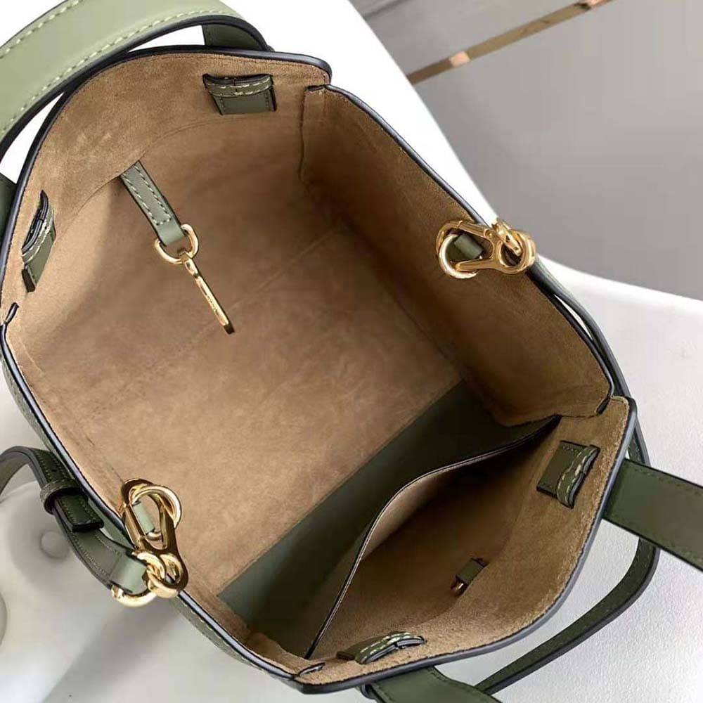 TÚI Loewe Women Hammock Nugget Bag in Nappa Calfskin-Green