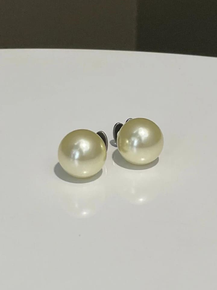 HOA TAI DIOR CD PEARLS NUMBER 8 TRIBALES