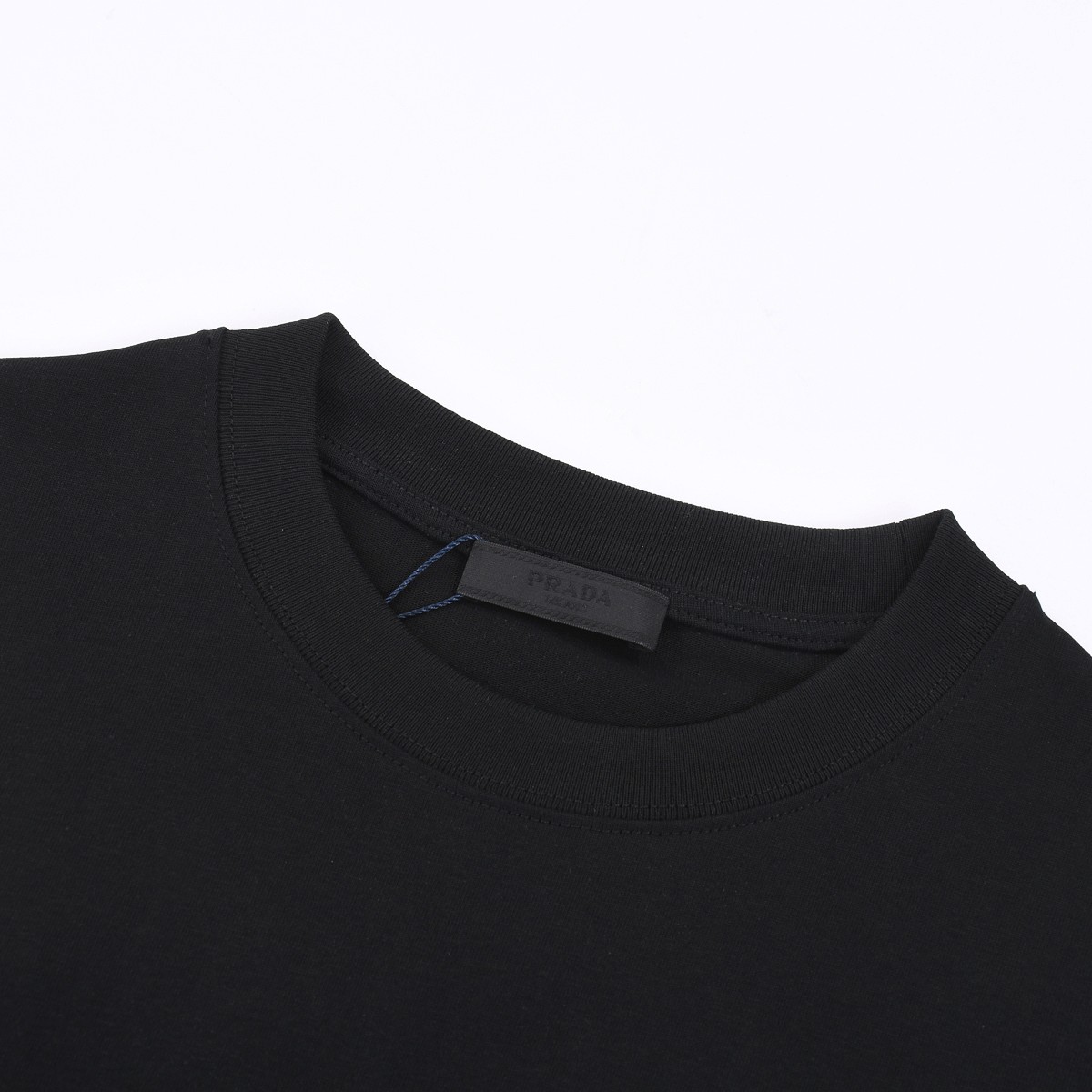 ÁO PRADA TRIANGLE Logo T-Shirt