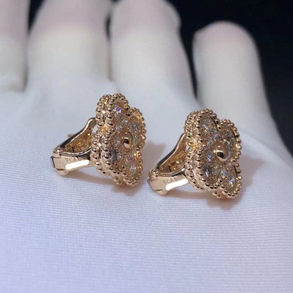 Hoa tai Van Cleef & Arpels vàng hồng 18K đính kim cương cổ điển Alhambra  18K  (Liên hệ để biết giá)