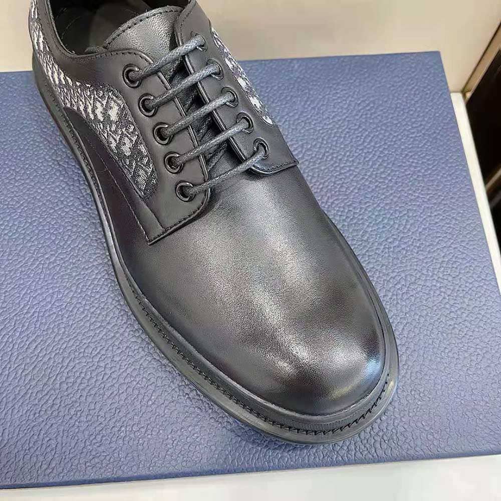 GIÀY DIOR Explorer Derby Da bê đen mịn