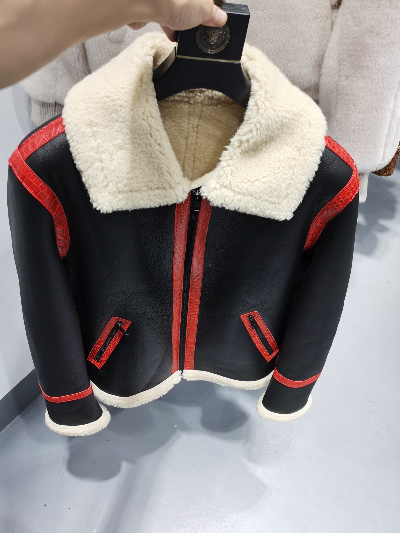 ÁO LOUIS VUITTON LEATHER JACKET LÓT LÔNG