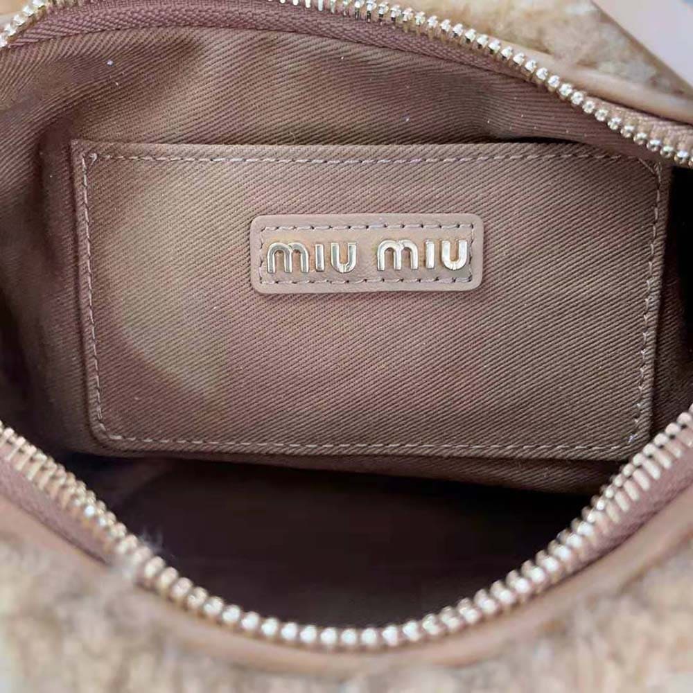 Túi Miu Miu Women Wander Shearling Hobo Bag with Leather Details-Beige