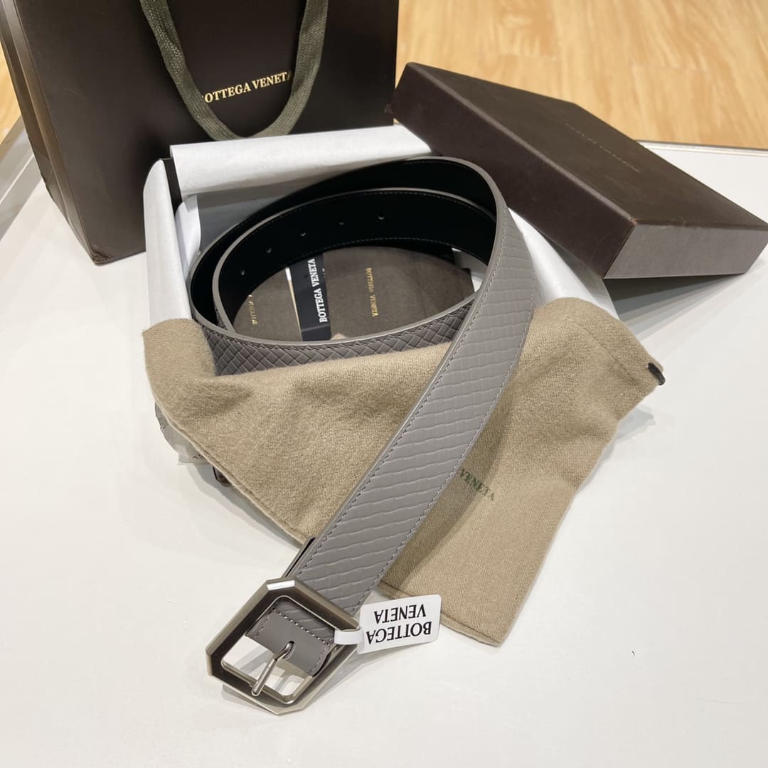 DÂY LƯNG BOTTGA VENETA GRAY INTRECCIATO LEATHER Khóa bạc