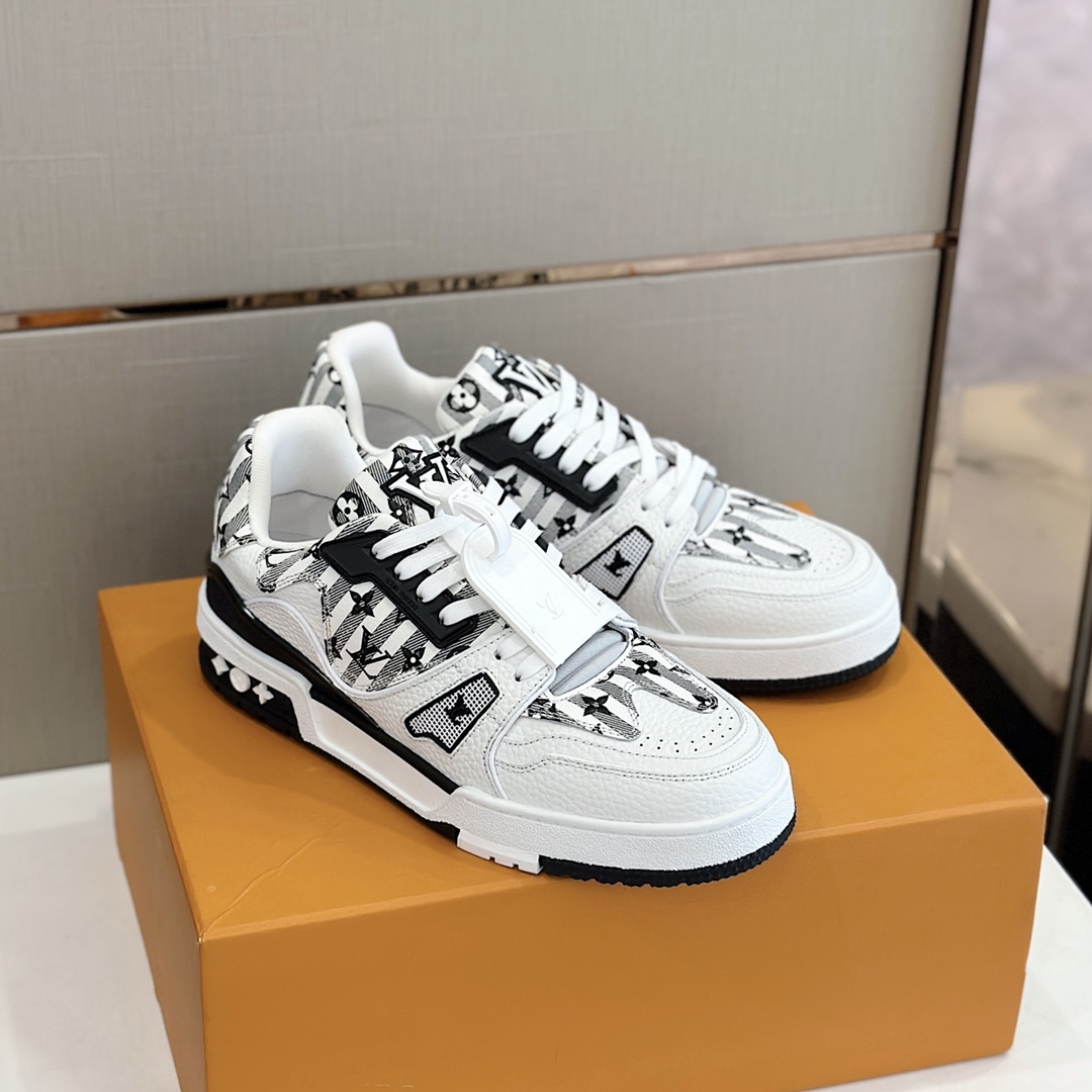 GIÀY LOUIS VUITTON TRAINER MONOGRAM SNEAKERS SHOES AAA