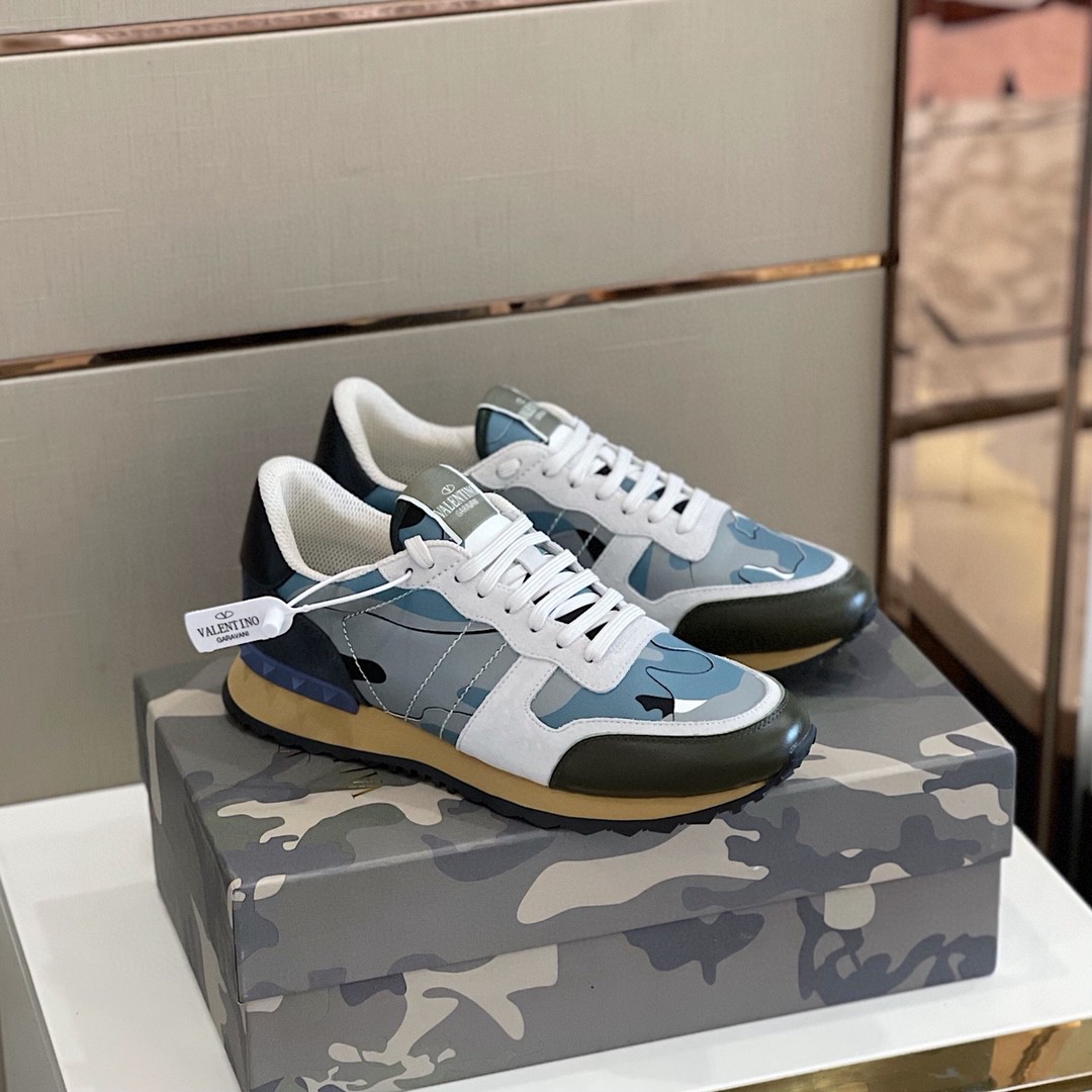 GIÀY VALENTINO STUDD LEATHER RUNNER SNEAKER SHOES AAA