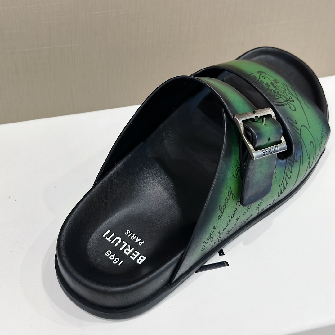 DÉP BERLUTI PATINA LEATHER SLIPPER