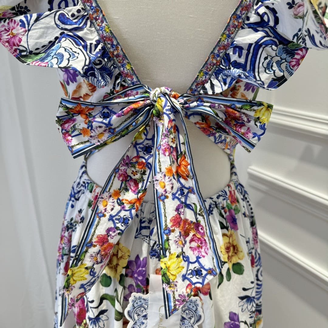 VÁY CAMILLA V NECK DIAMOND BUTTERFLY MID DRESS High Classy