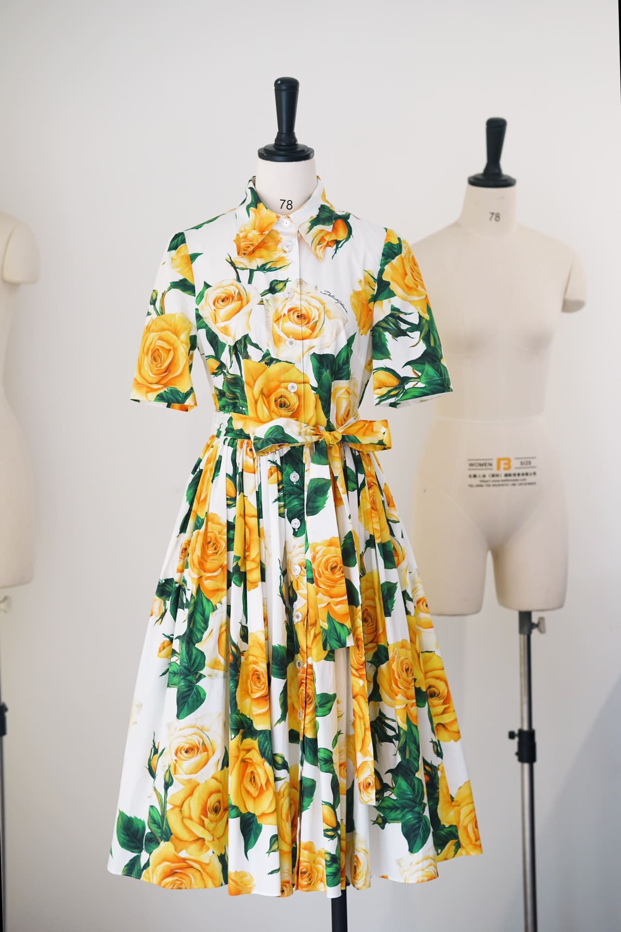VÁY DOLCE & GABBANA GREEN YELLOW FLORAL PRINT MIDI DRESS High Classy