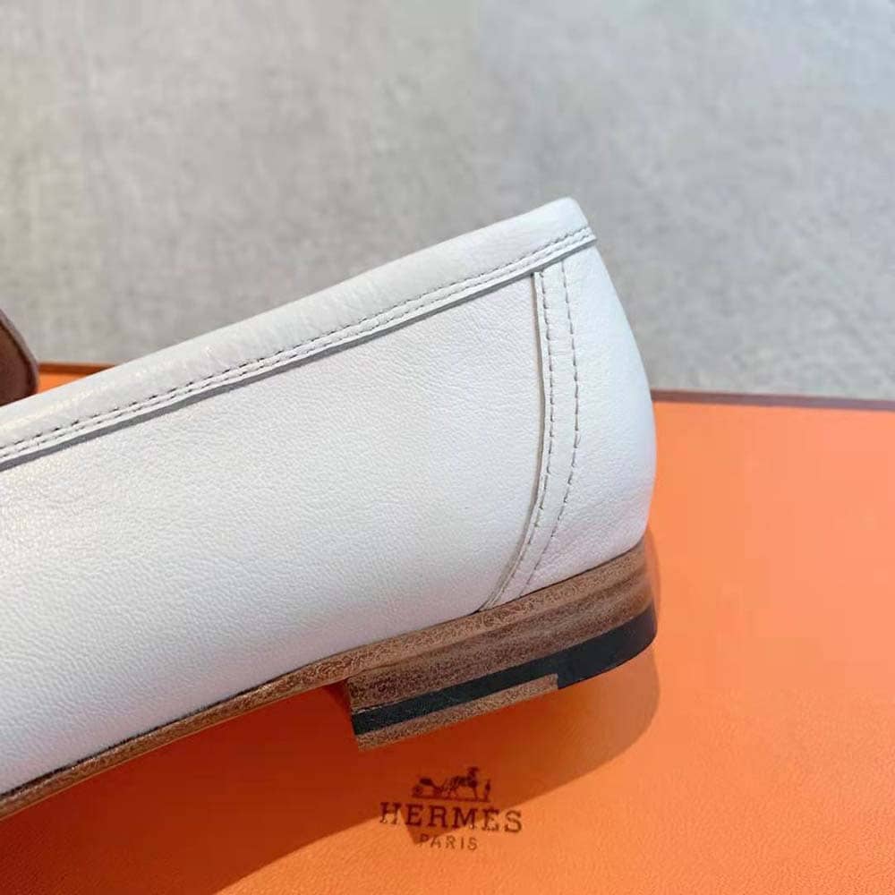 GIÀY Hermes Women Paris Loafer in Calfskin with Palladium Plated Signature “H” Detail-White