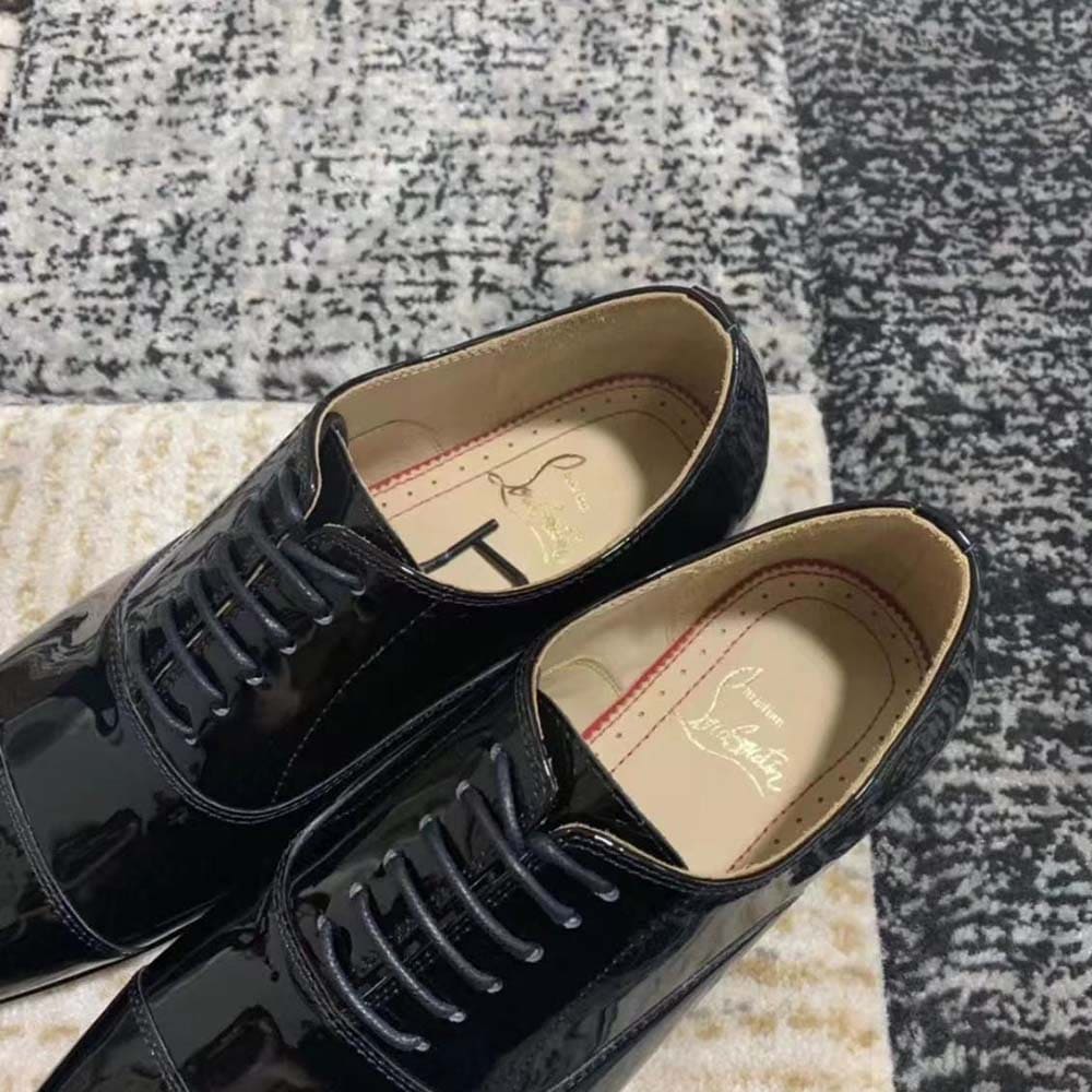 GIÀY CHRISTIAN LOUBOUTIN Greggo Lace-up Shoes in Patent Calf Leather-Black