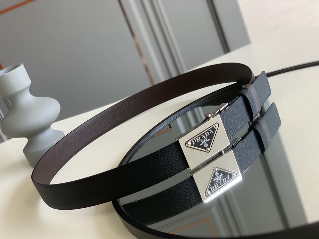 DÂY LƯNG PRADA BLACK SAFFIANO LEATHER Khóa bạc