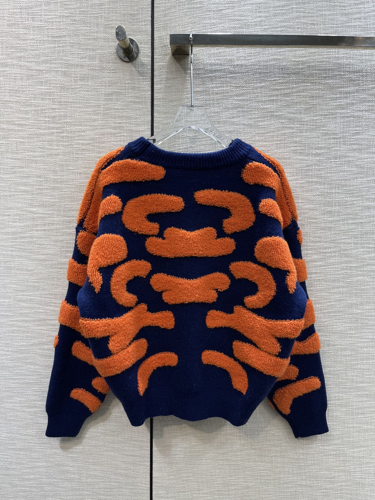 ÁO CELINE Round-Neck Tiger Print Sweater
