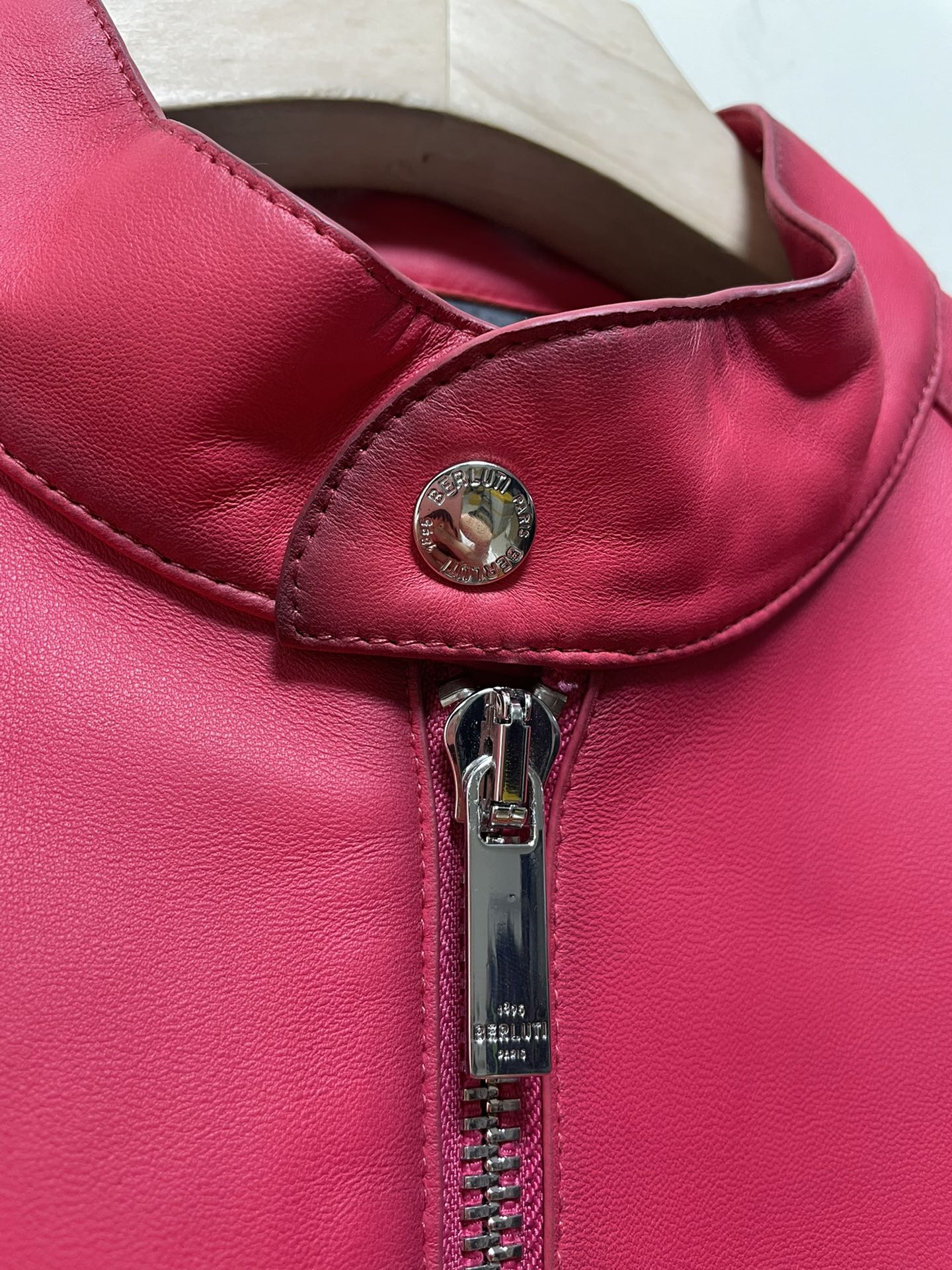 Red 4574 ÁO BERLUTI LEATHER JACKET RED PINK