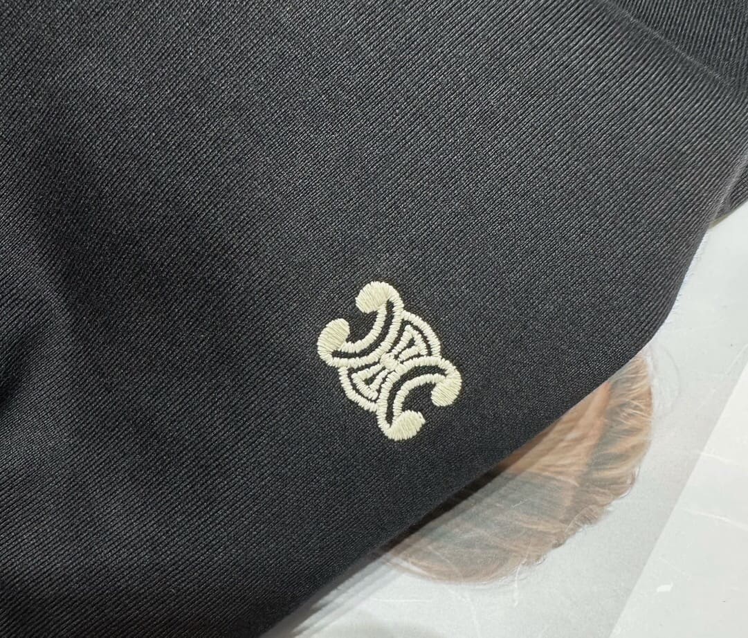 ÁO CELINE T SHIRT MÀU ĐEN UNISEX