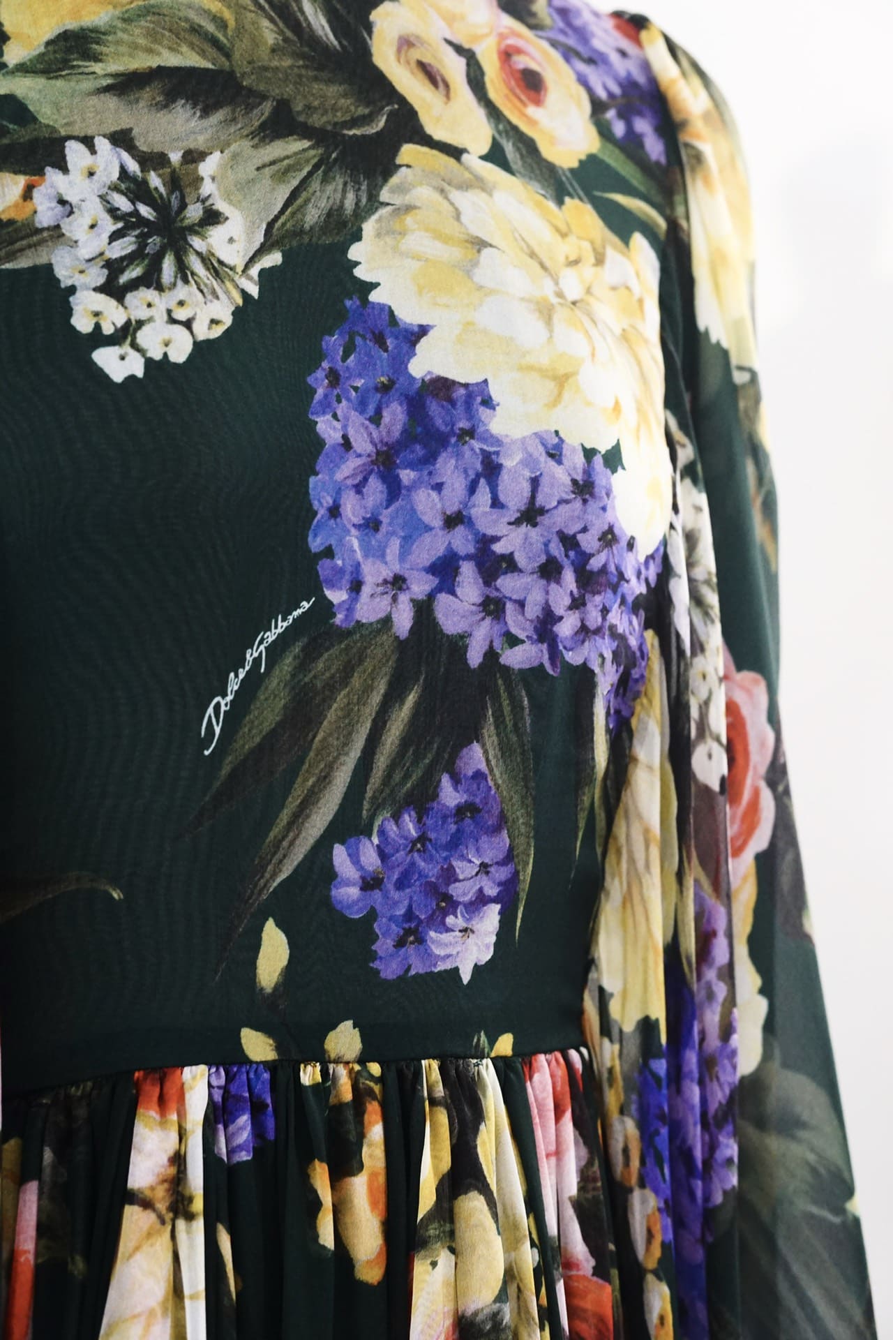 VÁY DOLCE & GABBANA BLACK BLUE FLORAL PRINT LONG DRESS High Classy