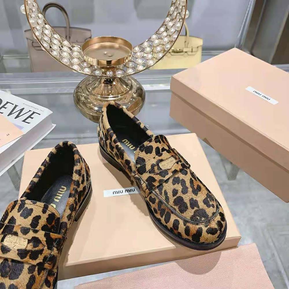 GIÀY Miu Miu Women Leopard-print Calf Hair-effect Loafers