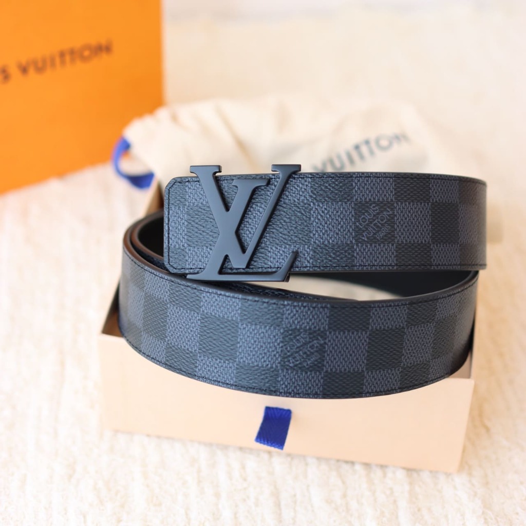 DÂY LƯNG LOUIS VUITTON SQUARE BLACK MONOGRAM Khóa đen
