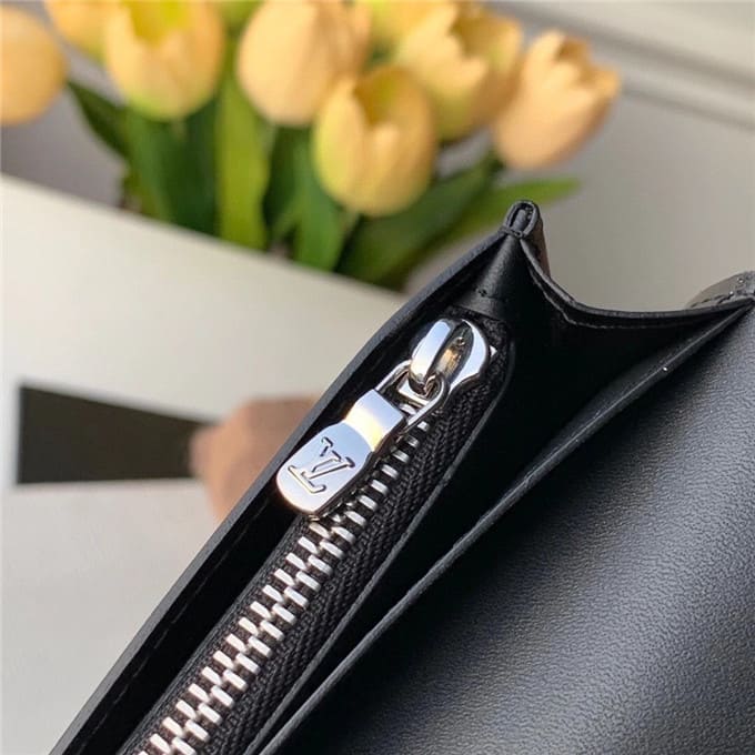 VÍ LOUIS VUITTON brazza wallet