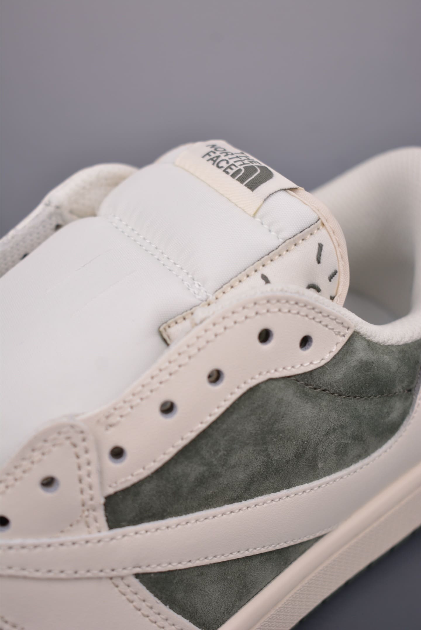 GIÀY THE NORTH FACE TRAVIS SCOTT X AIR JORDAN 1 LOW BEIGE WHITE GREEN TOP QUALITY SHOES AAA