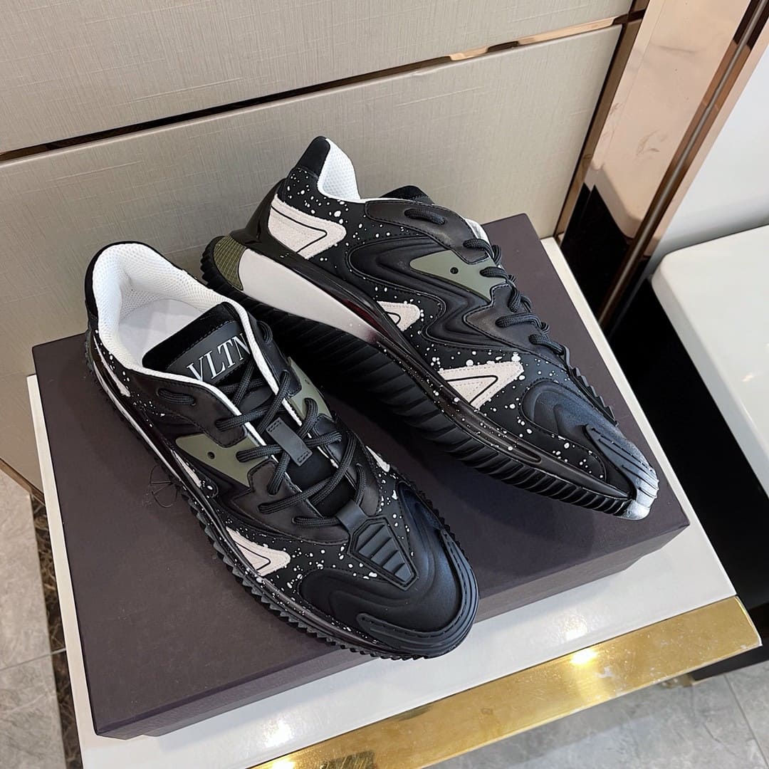 GIÀY VALENTINO GARAVANI VLTN SNEAKERS SHOES AAA