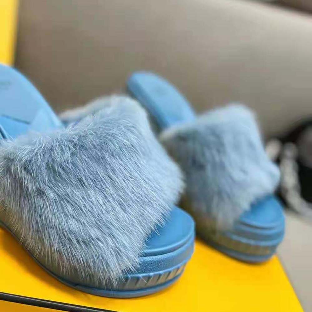 DÉP Fendi Women Fashion Show Blue Mink Slides