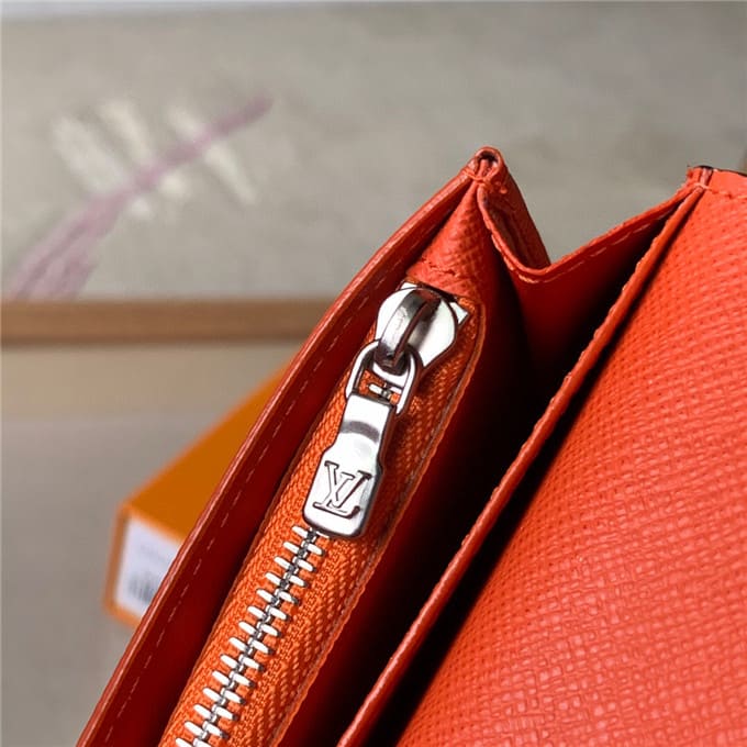 VÍ LOUIS VUITTON brazza wallet