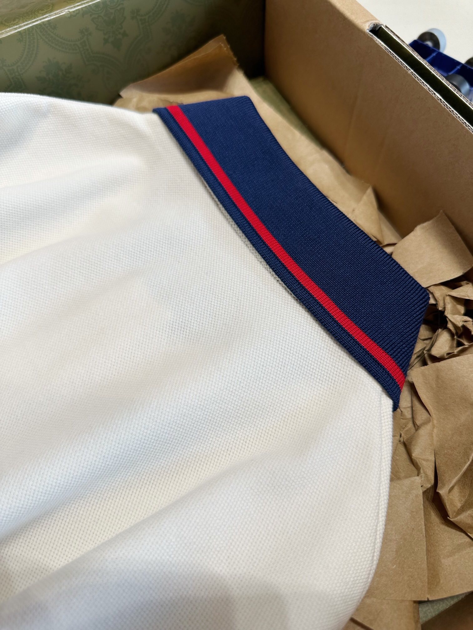 ÁO GUCCI Symblo Color Collar Polo Shirt