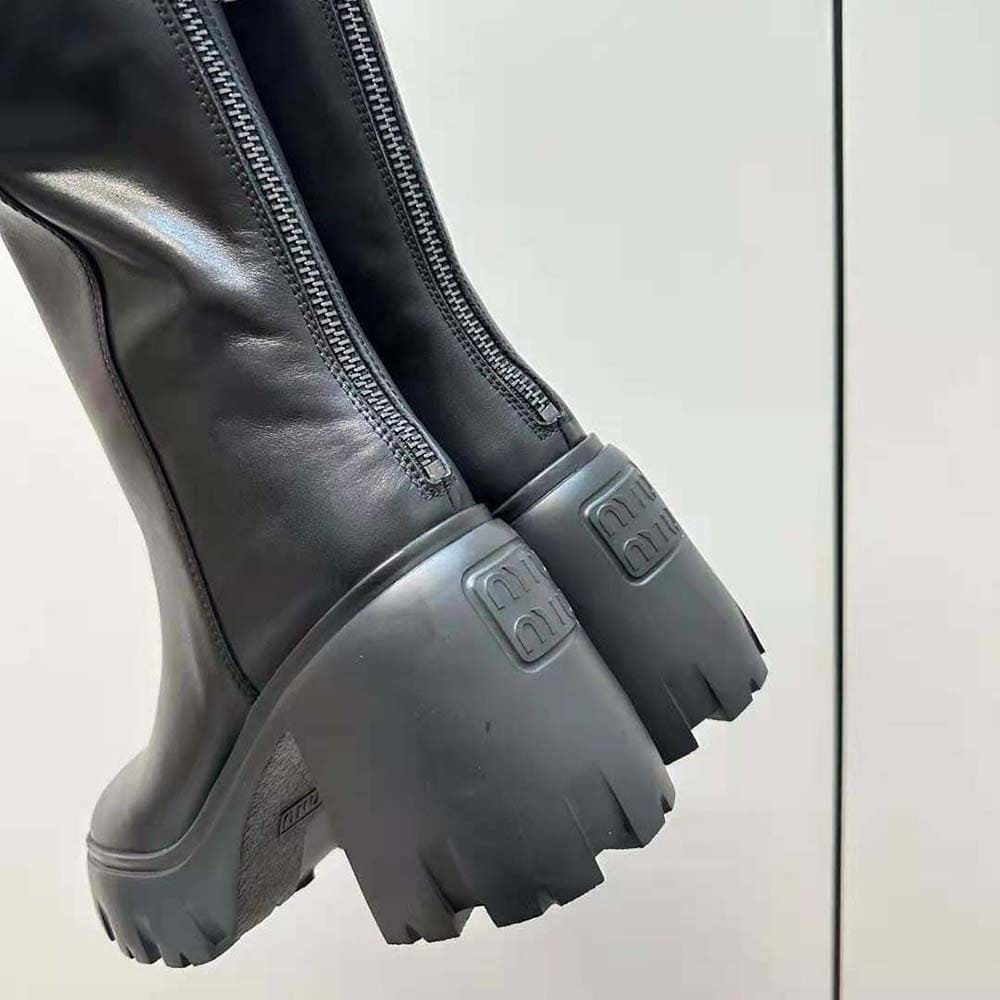 GIÀY Miu Miu Women Leather Booties in EVA Sole with Logo-Black