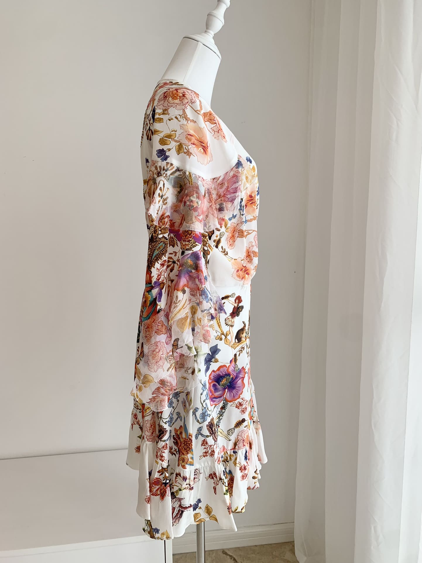 VÁY CAMILLA V NECK Floral Silk Diamond Mid Dress High Classy