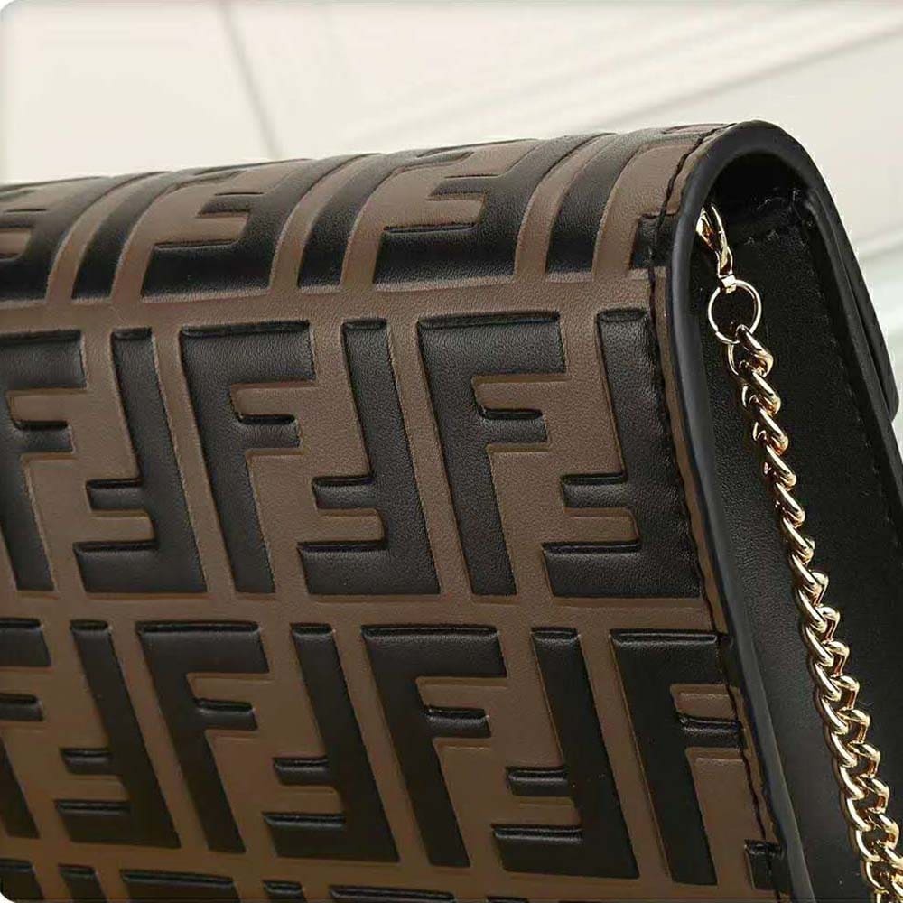 Ví Fendi Women Wallet on Chain Leather Mini Bag-Black