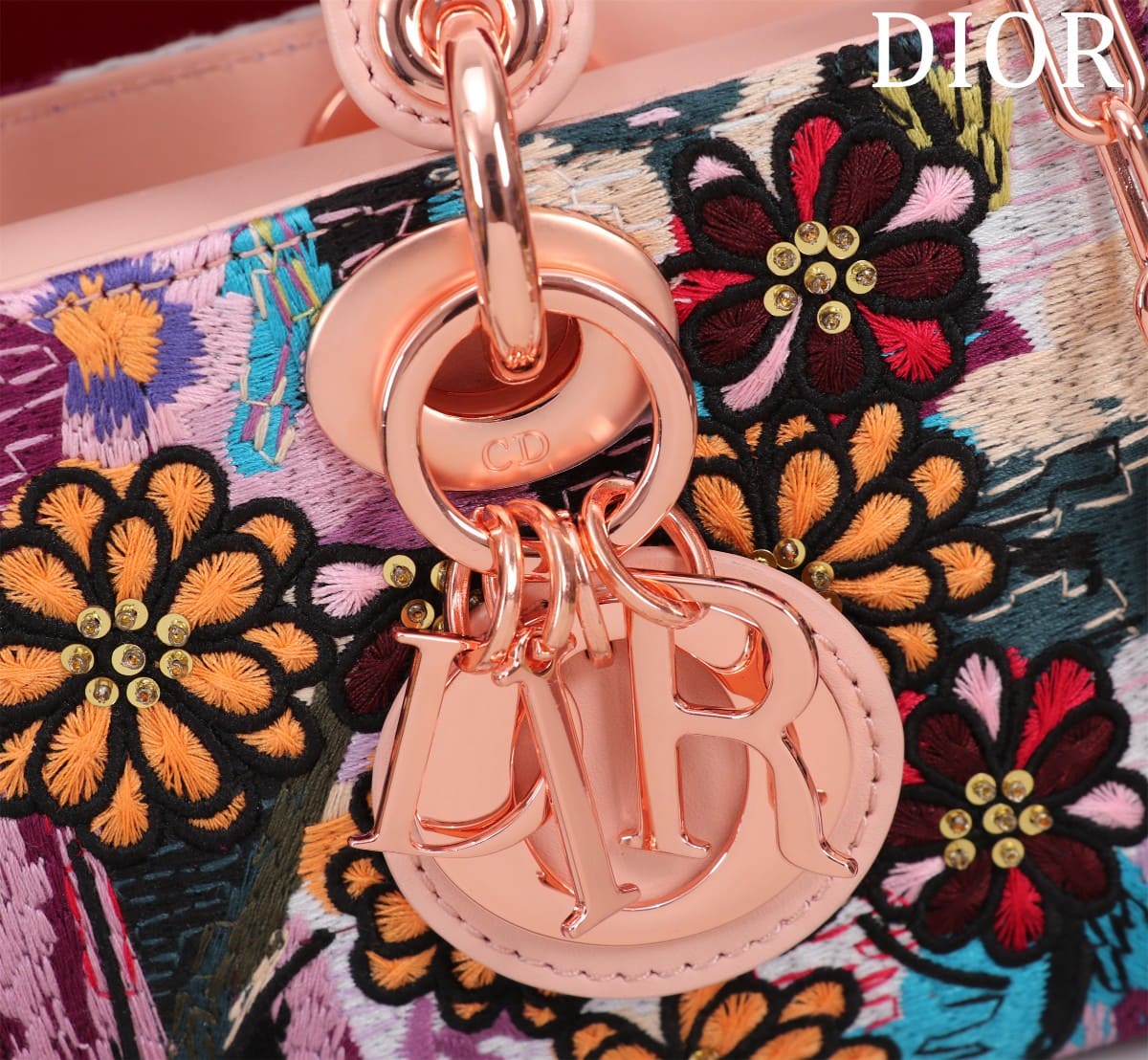 TÚI CHRISTIAN DIOR Lady-Joy embroidery flower colorful