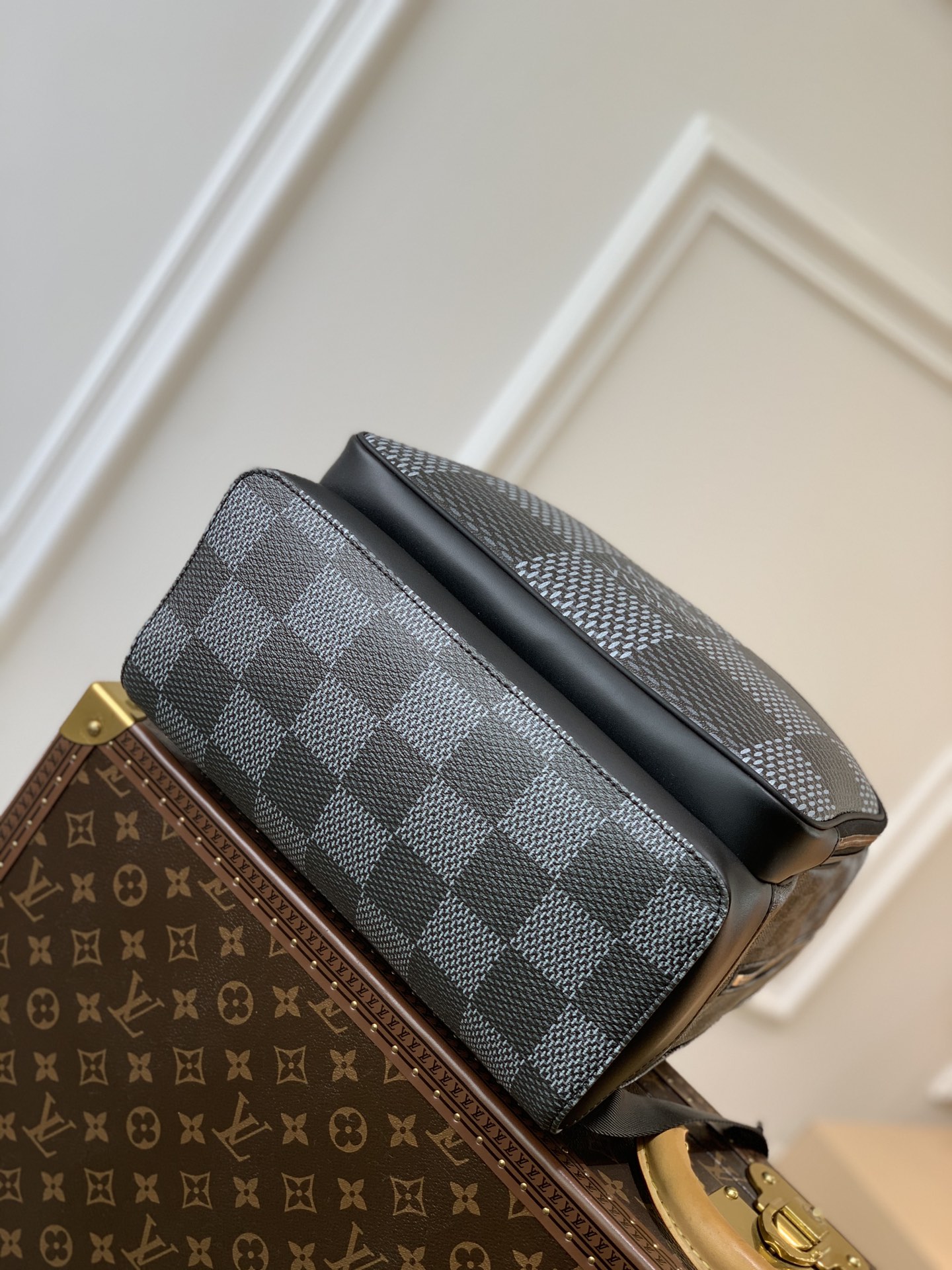 BALO LOUIS VUITTON CAMPUS DAMIER Leather Backpack-Black