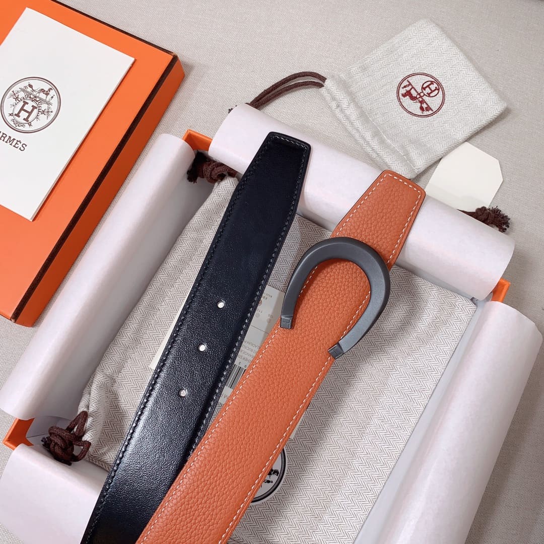 DÂY LƯNG HERMES Horseshoe Togo leather hai mặt khóa bạc đen