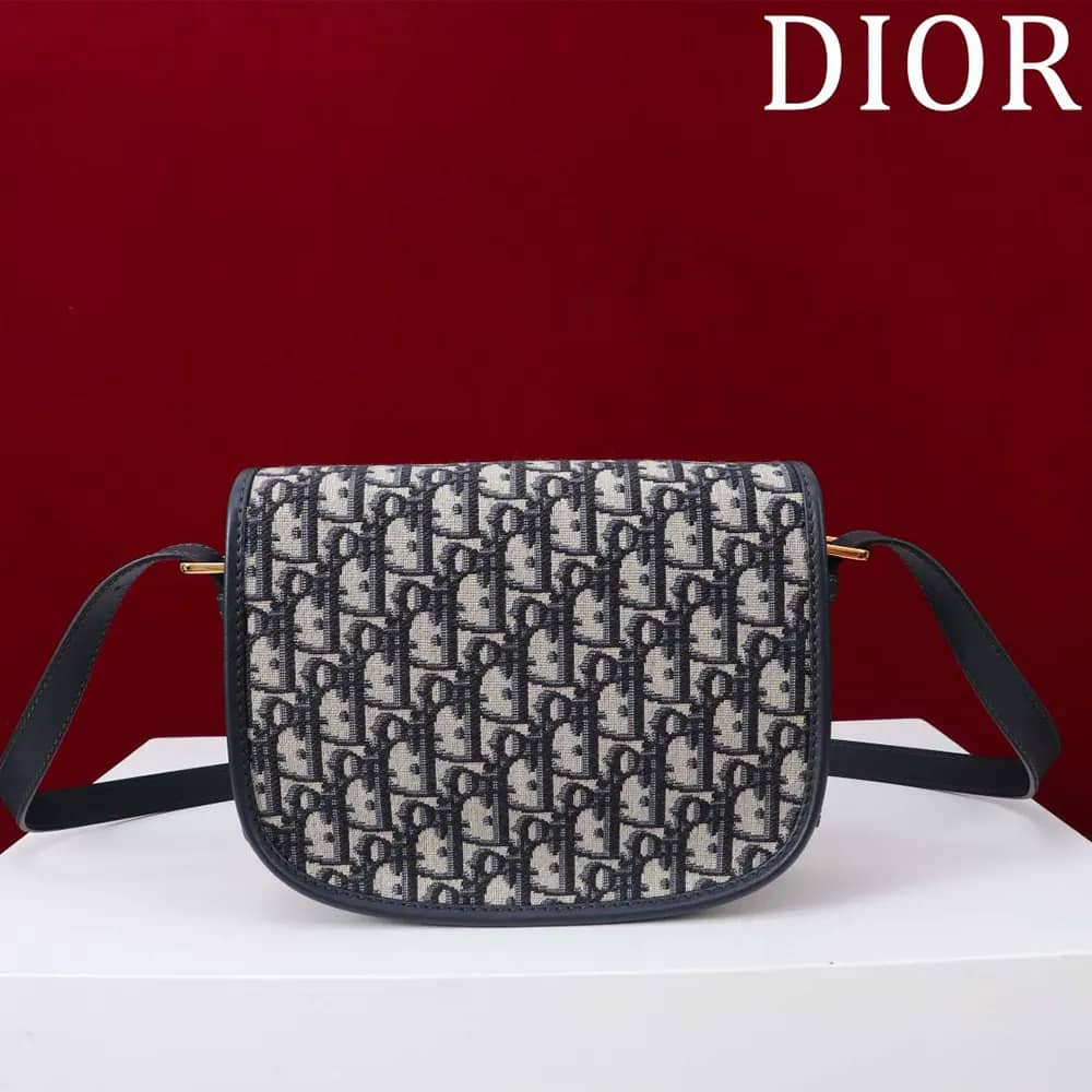 TÚI Dior Women Bobby East-West màu xanh Dior Oblique Jacquard cỡ trung