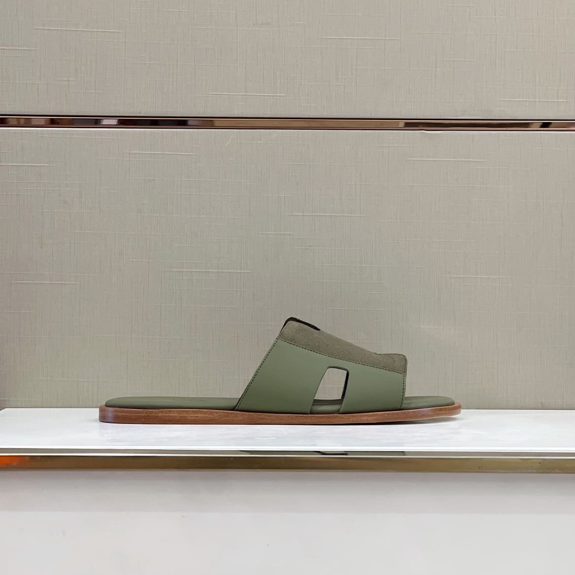 DÉP HERMES IZMIR MILITARY GREEN H SANDAL AAA