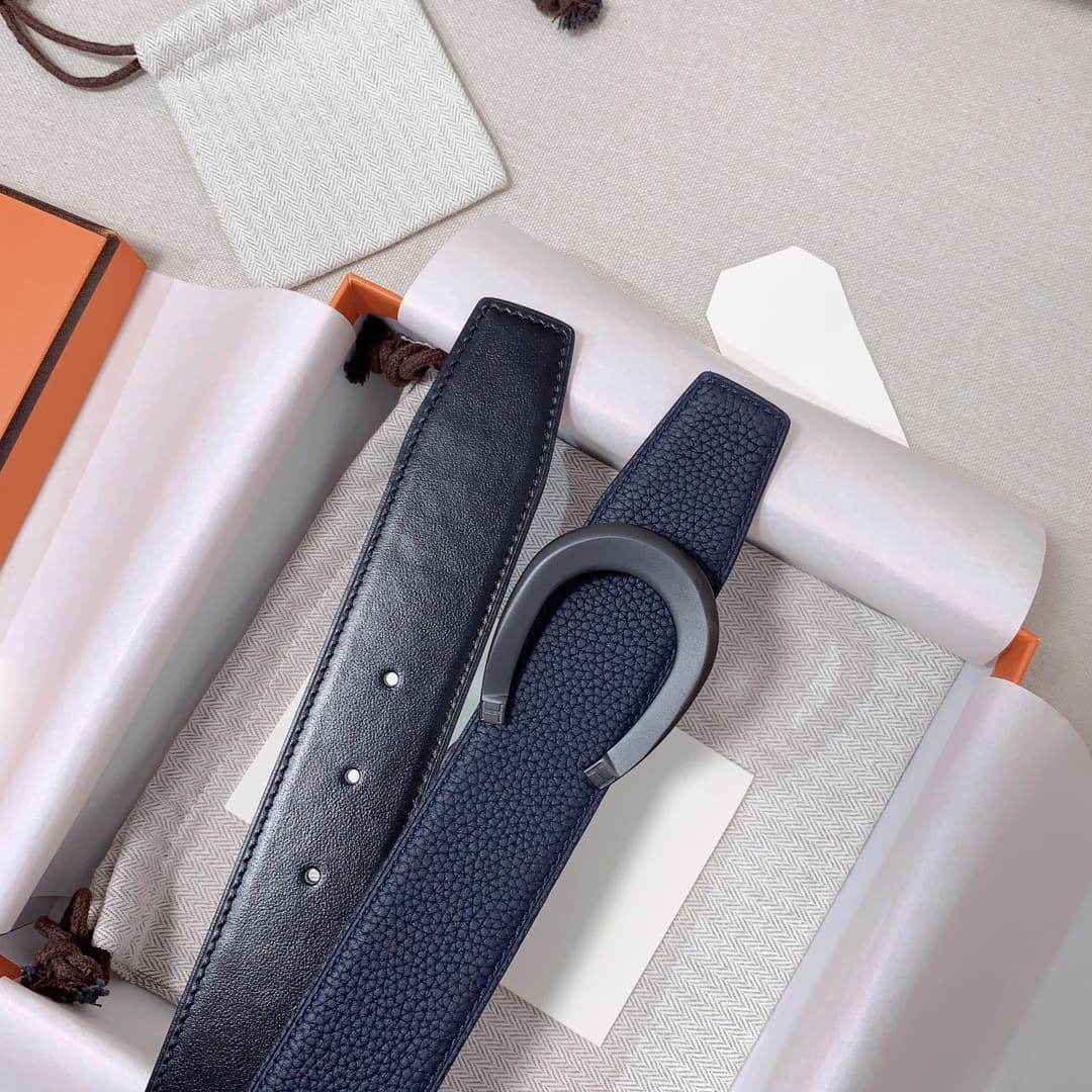 DÂY LƯNG HERMES Horseshoe Togo leather hai mặt khóa đen