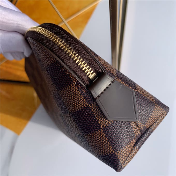 Túi LOUIS VUITTON cosmetic pouch bag