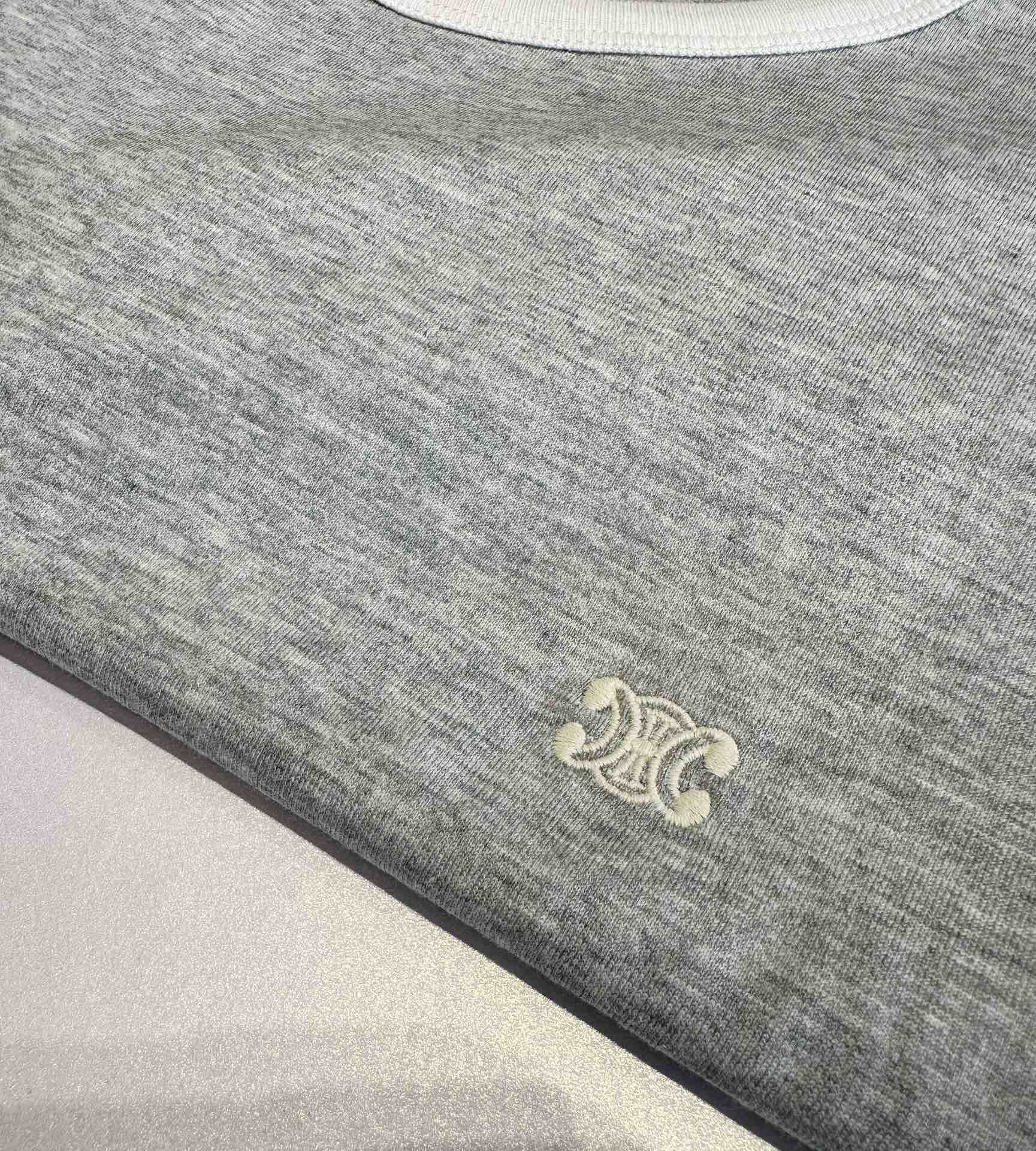 ÁO CELINE T SHIRT MÀU XÁM UNISEX