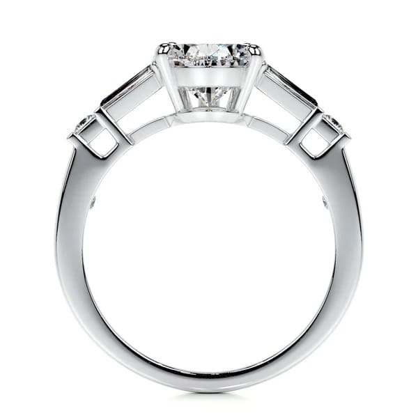 Nhẫn  kim cương nhân tạo hình bầu dục vàng trắng 18K