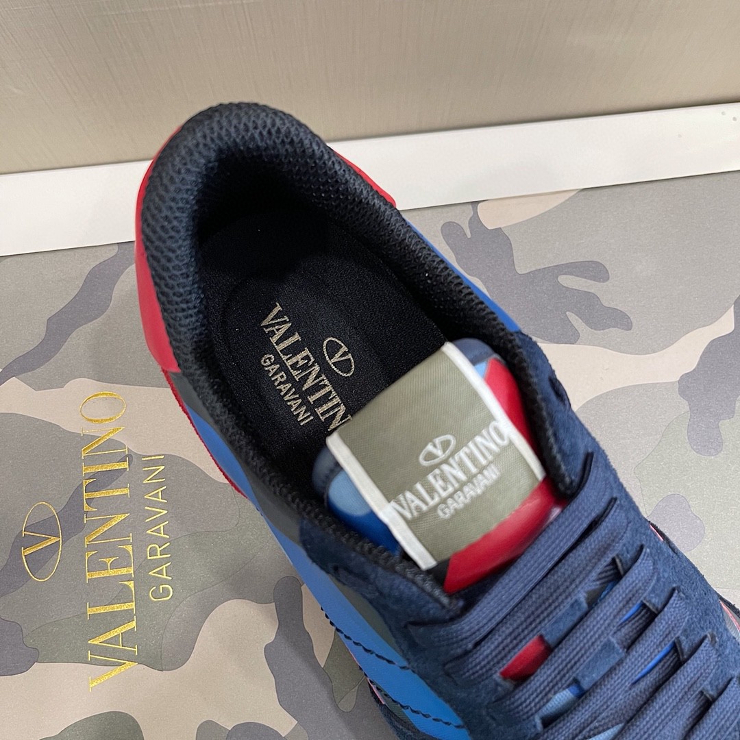 GIÀY VALENTINO STUDD LEATHER RUNNER SNEAKER SHOES AAA