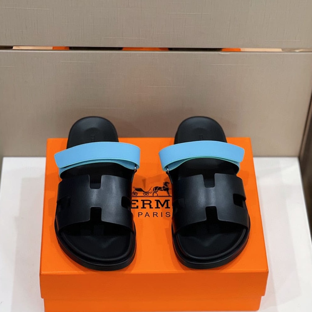 DÉP HERMES Chypre sandal Black and Sky Blue