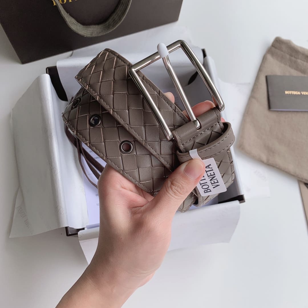 DÂY LƯNG BOTTGA VENETA BEIGE INTRECCIATO LEATHER Khóa bạc