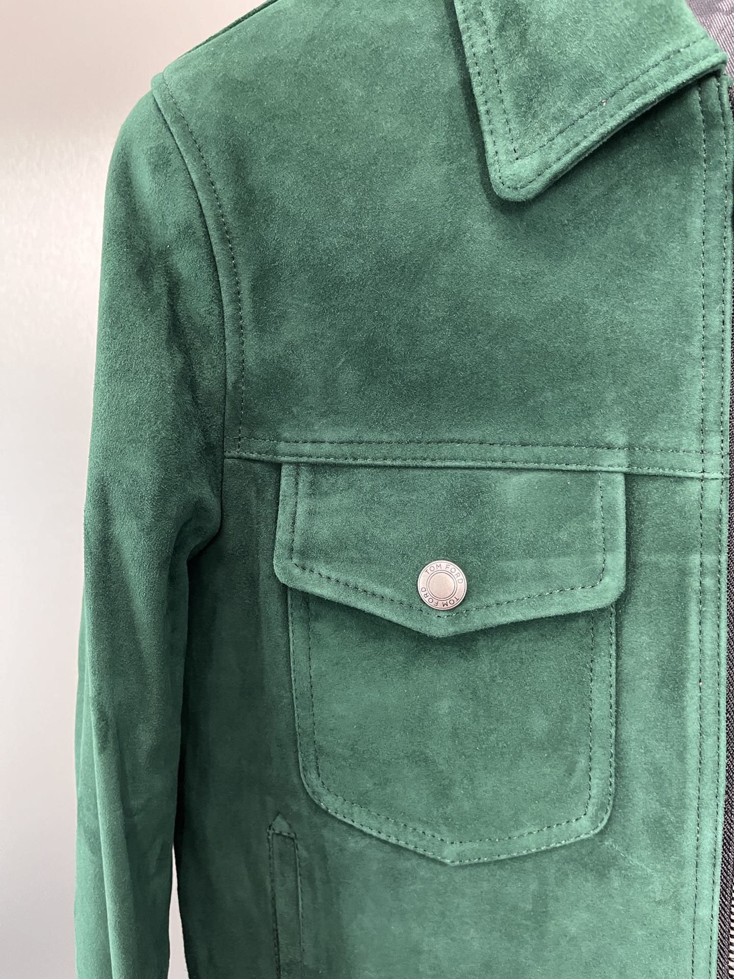 ÁO TOM FORD GREEN SUEDE LEATHER JACKET