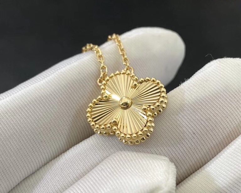 DÂY CHUYỀN VAN CLEEF & ARPELS ALHAMBRA FINE GOLD 18K YELLOW GOLD